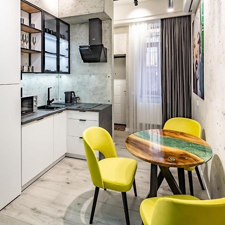 Alfa Apartments Kulisha 12 Lviv Exterior photo